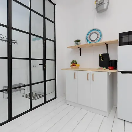 Appartement Bright Studio Praga Close To Pge Narodowy By Renters Varsovie