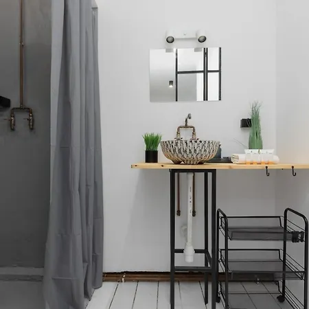 Appartement Bright Studio Praga Close To Pge Narodowy By Renters