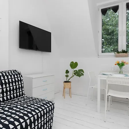 Bright Studio Praga Close To Pge Narodowy By Renters * Varsovie
