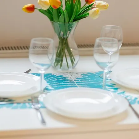 Bright Studio Praga Close To Pge Narodowy By Renters Appartement Varsovie